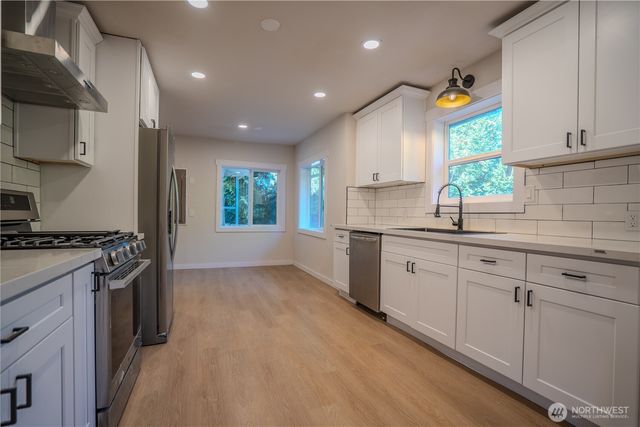 909 Fir Street NE, Olympia, WA 98506