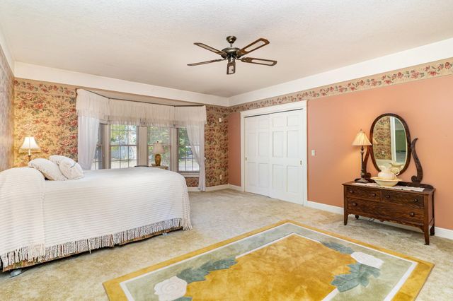 108 N 3rd Street, Shepherd, MI 48883