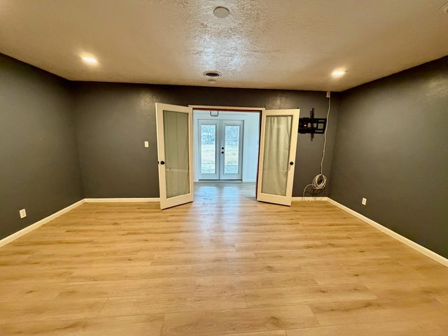 106 Sherrod Court, Corrales, NM 87048