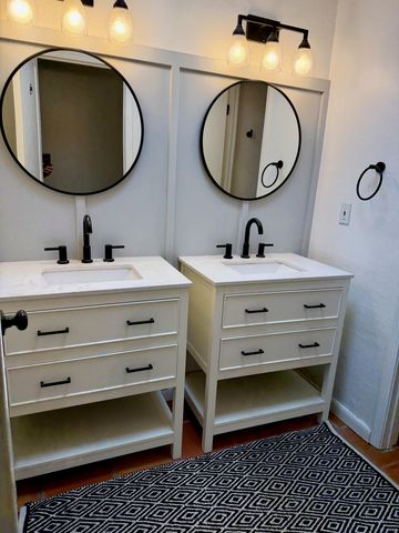 106 Sherrod Court, Corrales, NM 87048