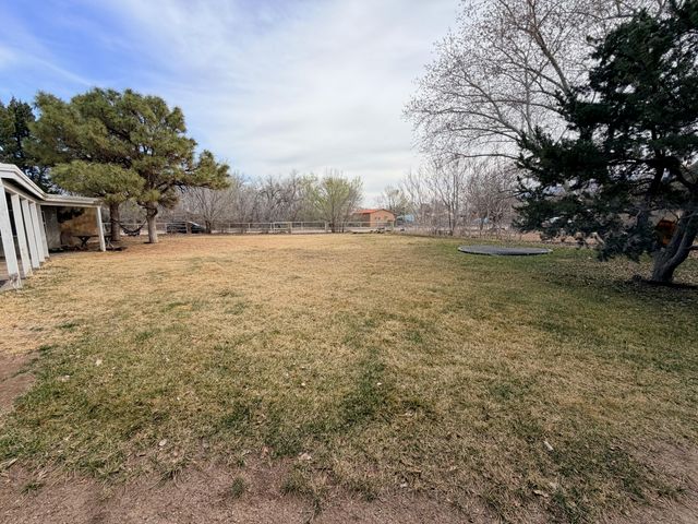 106 Sherrod Court, Corrales, NM 87048