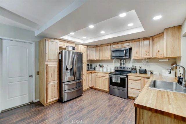 1528 Laramie, Redlands, CA 92374