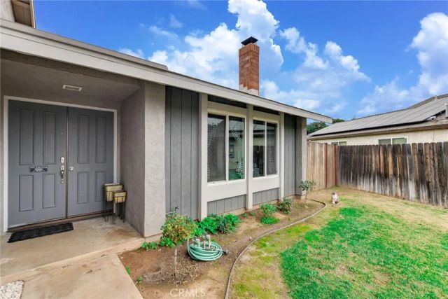 1528 Laramie, Redlands, CA 92374