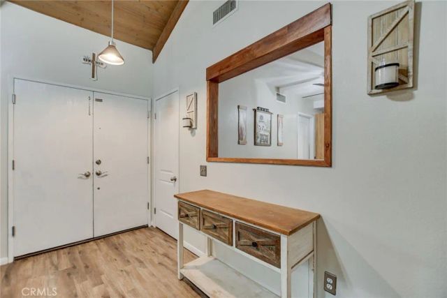 1528 Laramie, Redlands, CA 92374