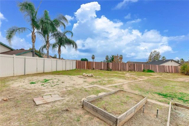 1528 Laramie, Redlands, CA 92374