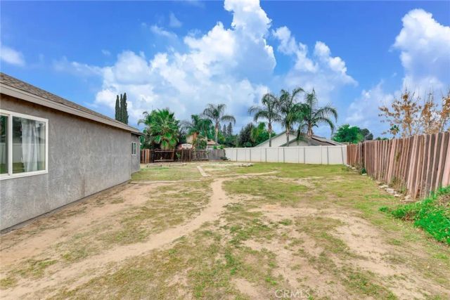 1528 Laramie, Redlands, CA 92374