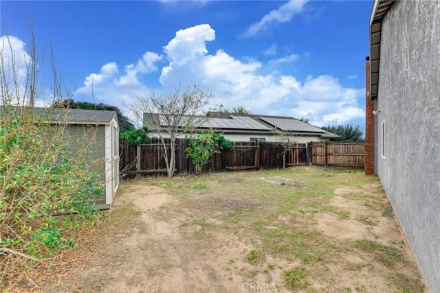 1528 Laramie, Redlands, CA 92374