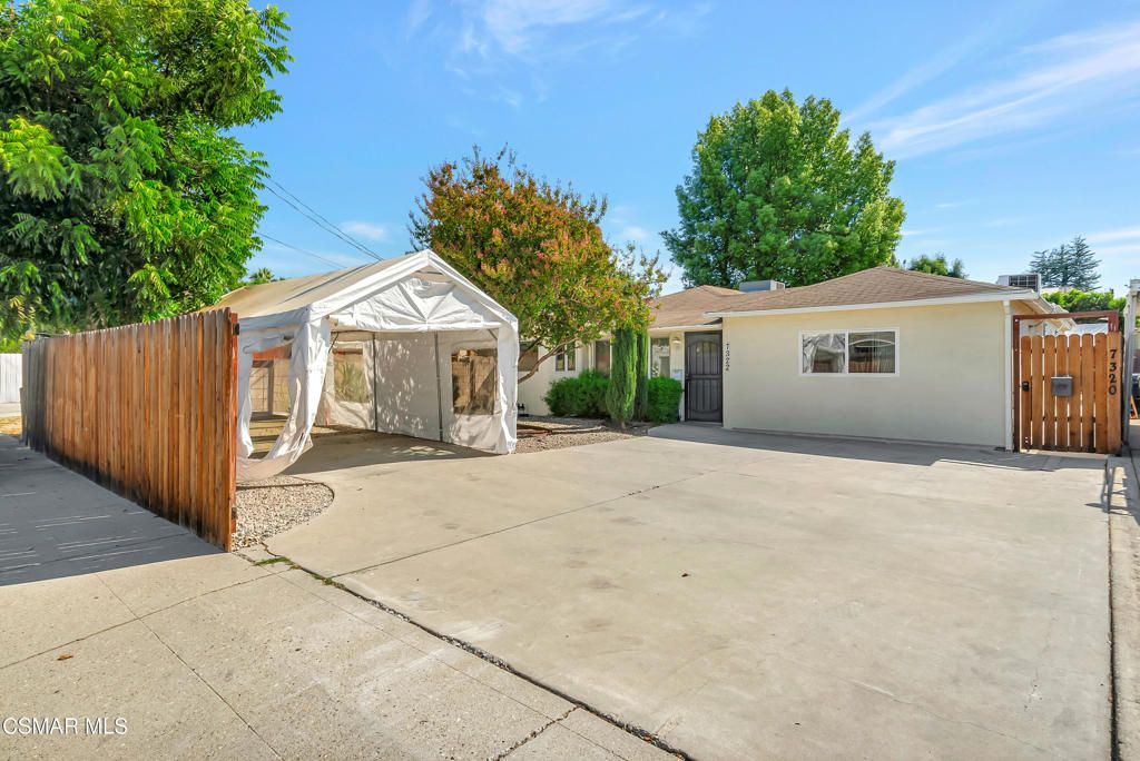 7322 Lindley Avenue, Reseda, CA 91335