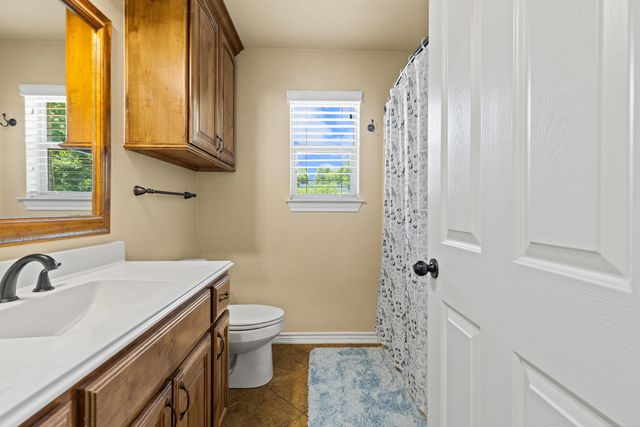 25337 Country Club, Gladewater, TX 75647