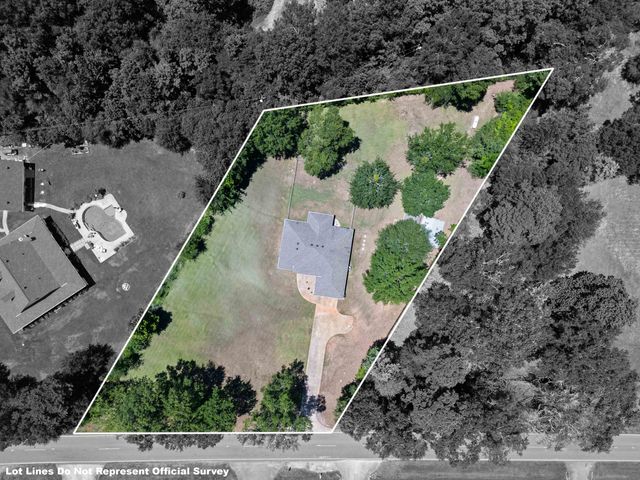 25337 Country Club, Gladewater, TX 75647