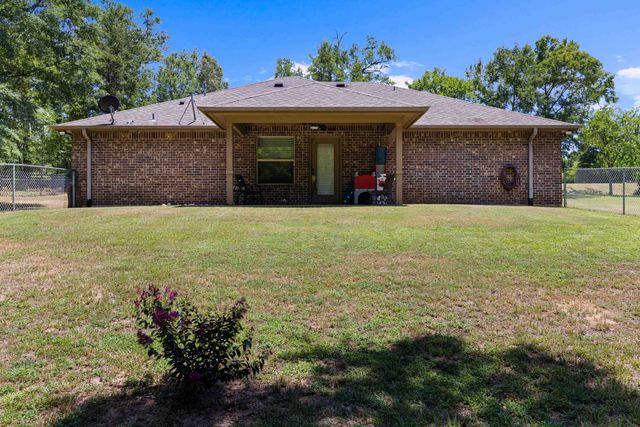 25337 Country Club, Gladewater, TX 75647