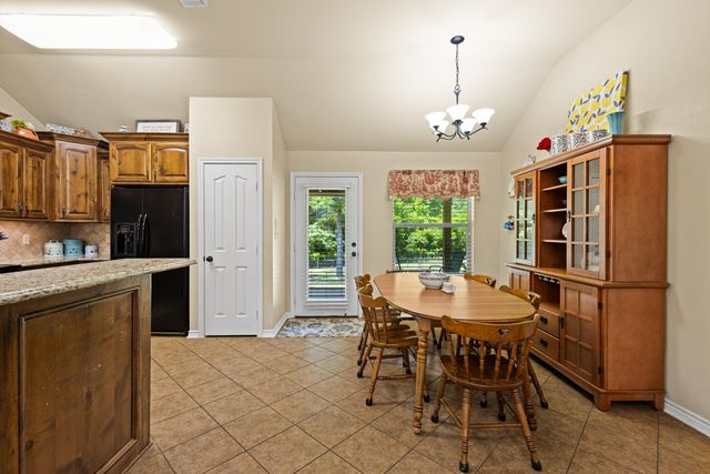 25337 Country Club, Gladewater, TX 75647
