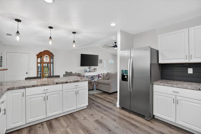 4440 Baldwin Ln, Valley Springs, CA 95252
