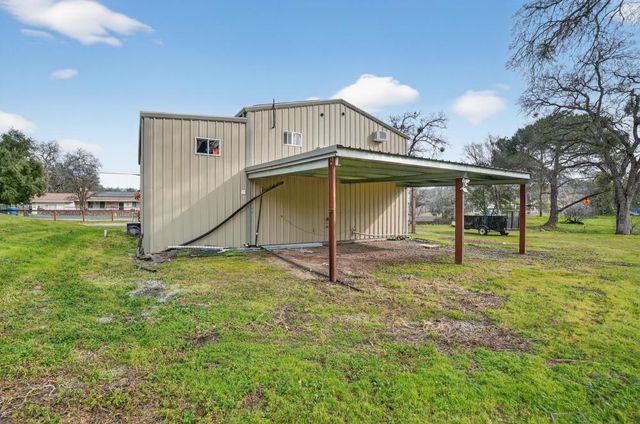 4440 Baldwin Ln, Valley Springs, CA 95252