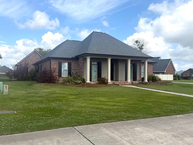 126 West 40th Place, Cut Off, LA 70345