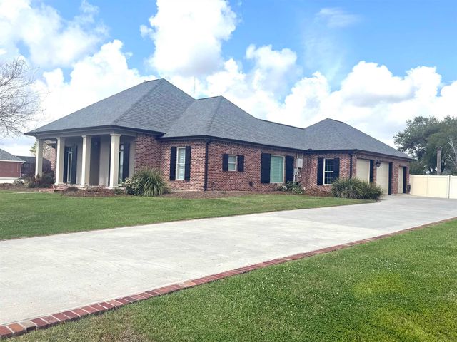 126 West 40th Place, Cut Off, LA 70345