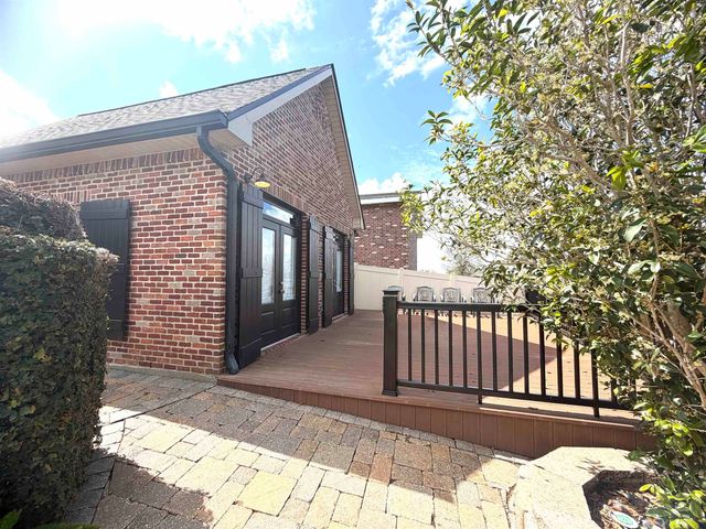 126 West 40th Place, Cut Off, LA 70345