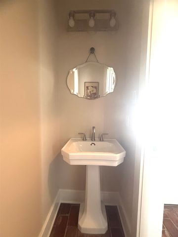 126 West 40th Place, Cut Off, LA 70345