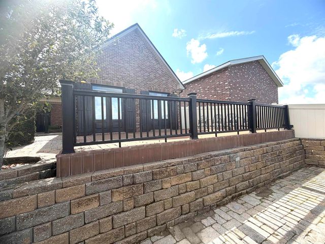 126 West 40th Place, Cut Off, LA 70345