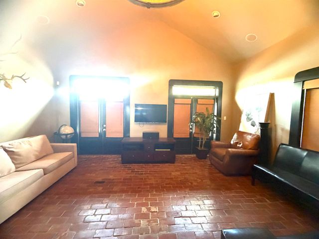 126 West 40th Place, Cut Off, LA 70345