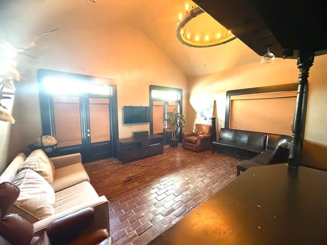 126 West 40th Place, Cut Off, LA 70345