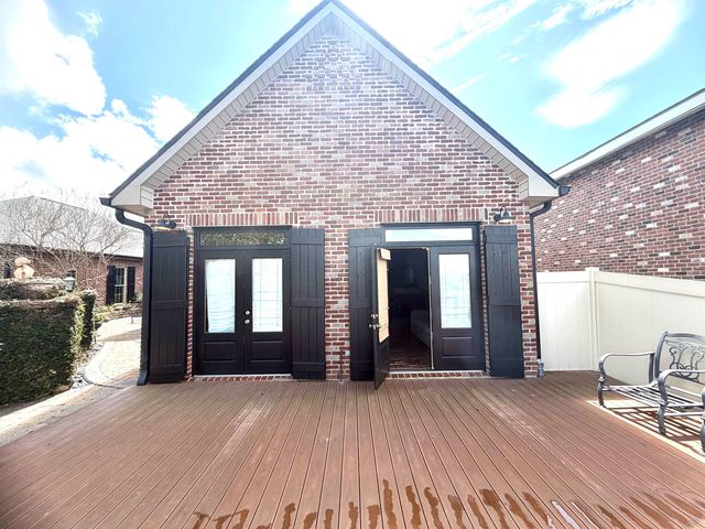 126 West 40th Place, Cut Off, LA 70345