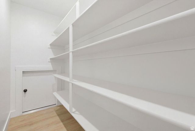 8561 S CANMORE DR, West Jordan, UT 84081