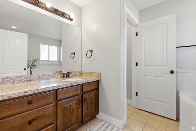 8561 S CANMORE DR, West Jordan, UT 84081