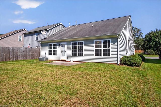 4050 Shallowcreek Court, Winston-salem, NC 27127