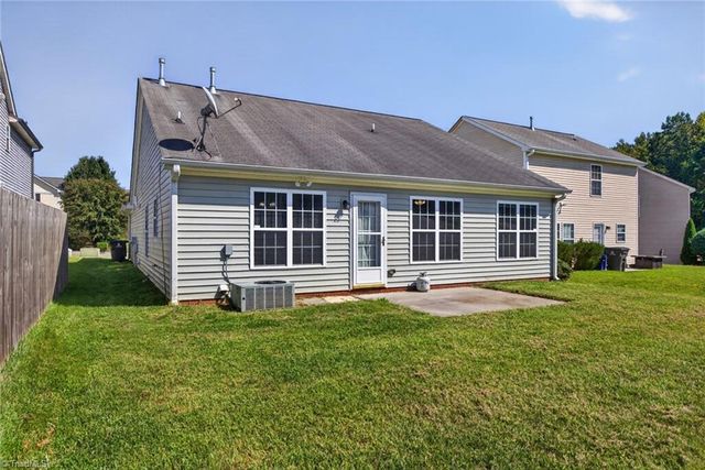 4050 Shallowcreek Court, Winston-salem, NC 27127