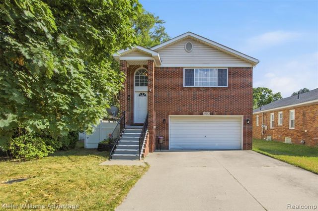 35143 Lewis Street, Westland, MI 48185