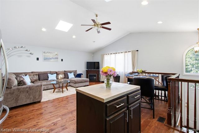 35143 Lewis Street, Westland, MI 48185