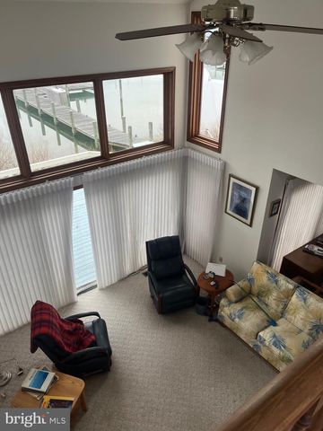 650 SKIPJACK DR, Heathsville, VA 22473