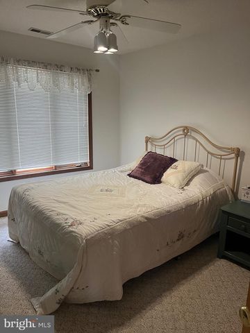 650 SKIPJACK DR, Heathsville, VA 22473