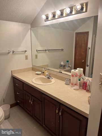 650 SKIPJACK DR, Heathsville, VA 22473