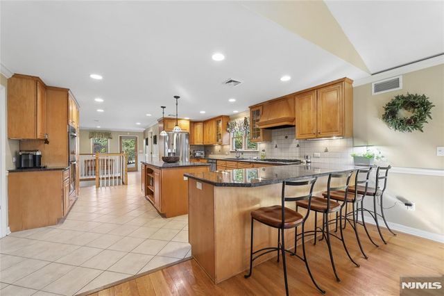 38 Madison Avenue, Demarest, NJ 07627