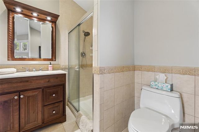 38 Madison Avenue, Demarest, NJ 07627