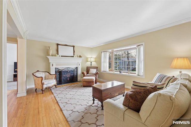 38 Madison Avenue, Demarest, NJ 07627