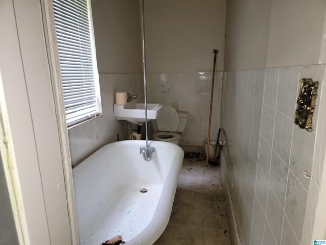 1024 NORTH DRIVE, Birmingham, AL 35235