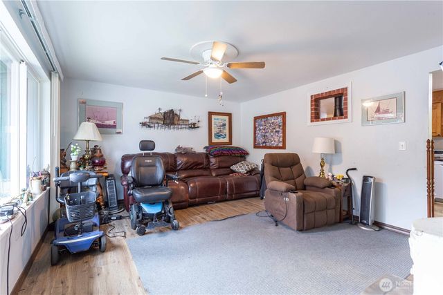 1248 Lattimore Road, Ferndale, WA 98248