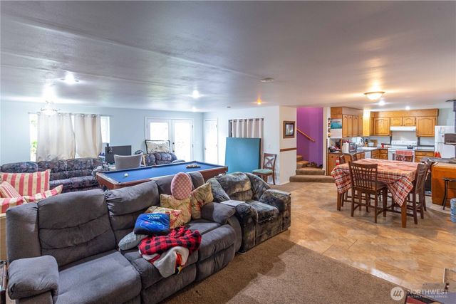 1248 Lattimore Road, Ferndale, WA 98248