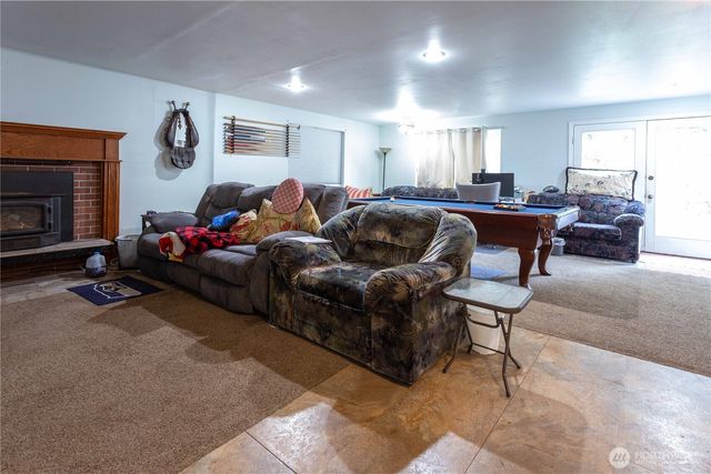 1248 Lattimore Road, Ferndale, WA 98248