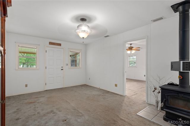 2011 N Twig Point, Inverness, FL 34453