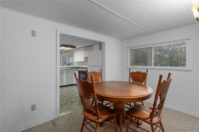 2011 N Twig Point, Inverness, FL 34453