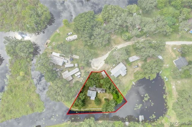 2011 N Twig Point, Inverness, FL 34453