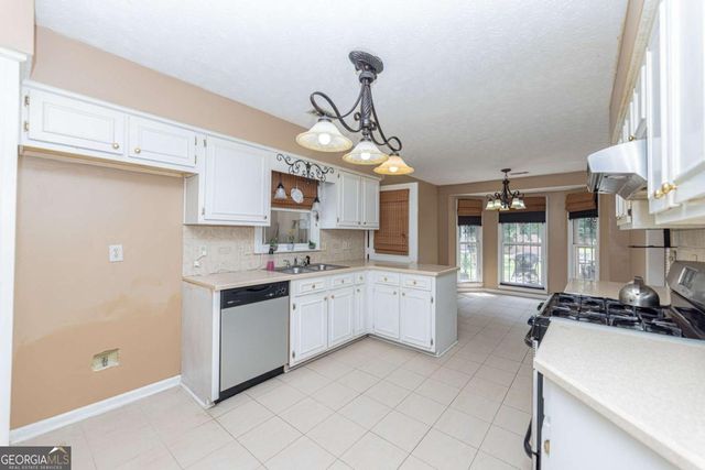 4624 Deerfield Drive, Columbus, GA 31907