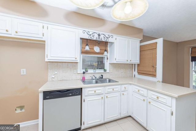 4624 Deerfield Drive, Columbus, GA 31907
