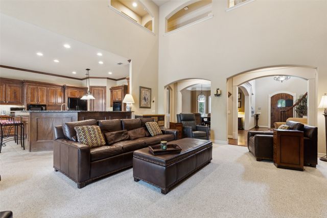 1205 Saddlebrook Way, Bartonville, TX 76226