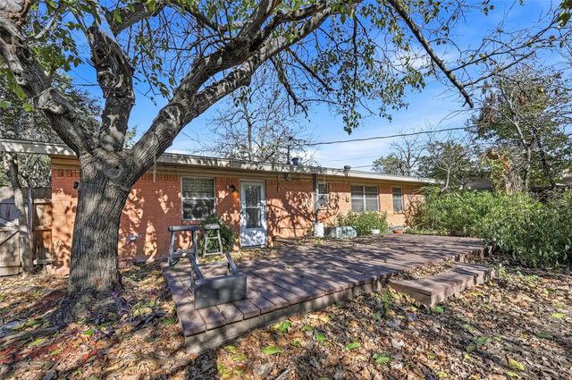 206 W Ridgewood Drive, Garland, TX 75041