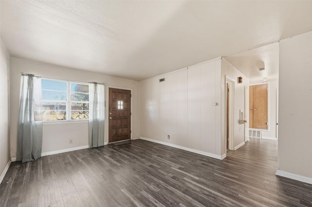 206 W Ridgewood Drive, Garland, TX 75041